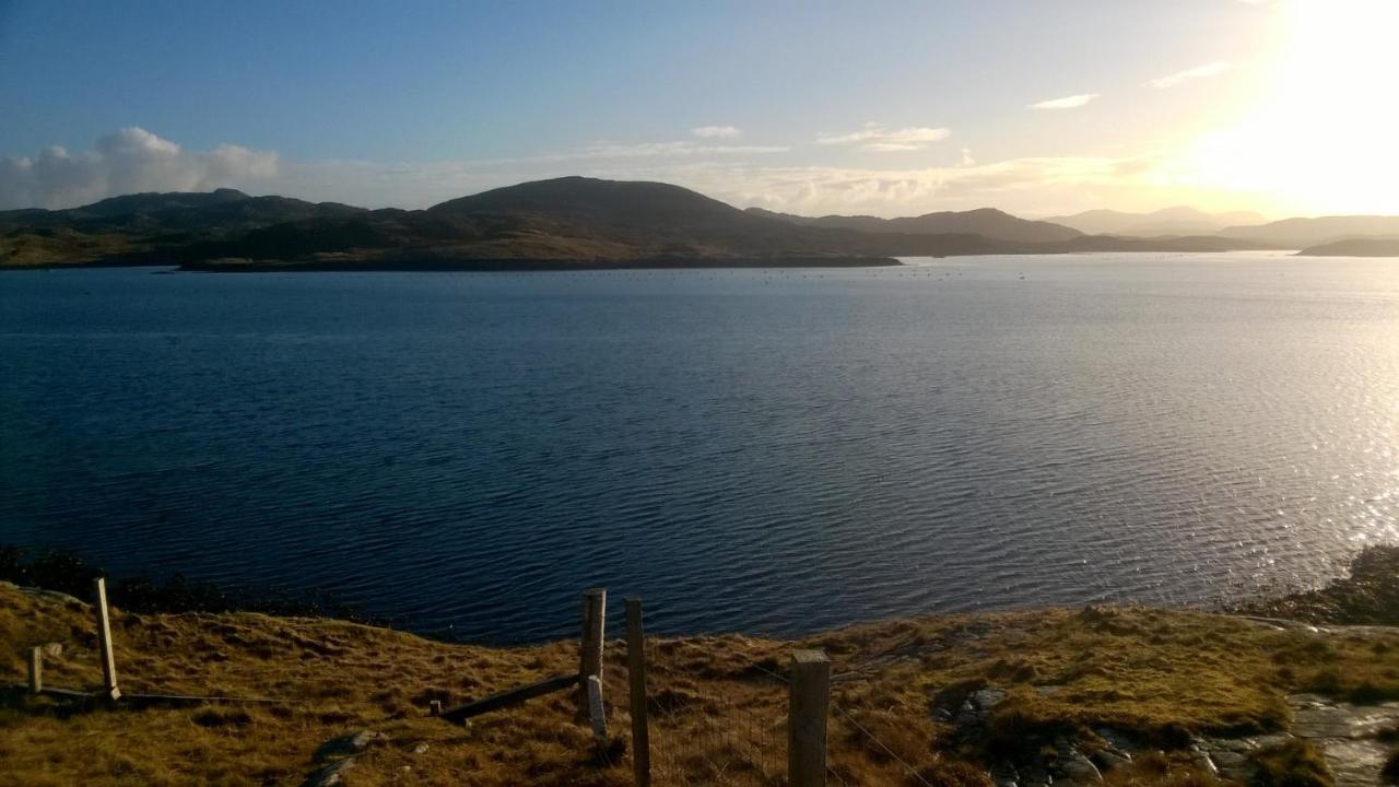 Harsgeir View Holiday Cottage -Wifi Go Green Breaclete Exterior photo